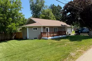 W1048 Geranium Rd, Bloomfield, WI 53128 - Photo 3