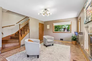 6964 N Braeburn Ln, Glendale, WI 53209 - Photo 43