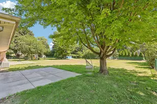6964 N Braeburn Ln, Glendale, WI 53209 - Photo 55