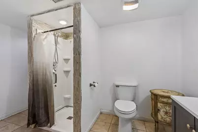 6964 N Braeburn Ln, Glendale, WI 53209 - Photo 53