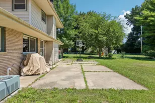 6964 N Braeburn Ln, Glendale, WI 53209 - Photo 65