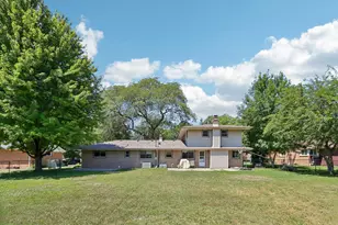 6964 N Braeburn Ln, Glendale, WI 53209 - Photo 59