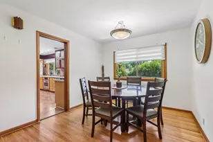 6964 N Braeburn Ln, Glendale, WI 53209 - Photo 13