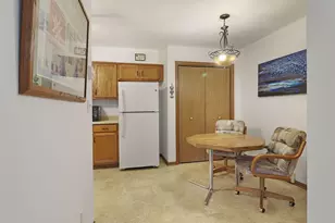 26602 Lilac Ln, Racine, WI 53185 - Photo 5