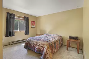 26602 Lilac Ln, Racine, WI 53185 - Photo 9