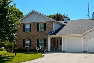 8052 42nd Ave, Kenosha, WI 53142 - Photo 1