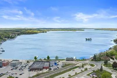 301  Park Hill Dr #A, Pewaukee, WI 53072 - Photo 27