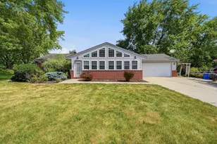 16730 Willow Ridge Ln, Brookfield, WI 53005 - Photo 3