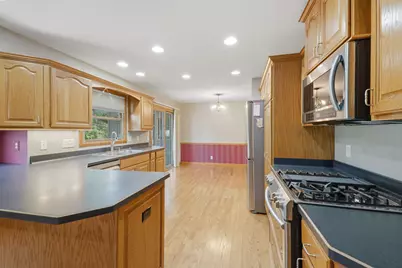 16730  Willow Ridge Ln, Brookfield, WI 53005 - Photo 11