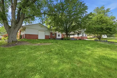 16730  Willow Ridge Ln, Brookfield, WI 53005 - Photo 33