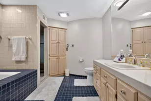 225 E Ravine Baye Rd, Bayside, WI 53217 - Photo 43