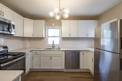 1512  Charles St, La Crosse, WI 54603 - Photo 11