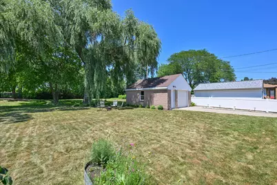 559 N 93rd St, Milwaukee, WI 53226 - Photo 29