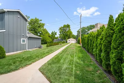 S70W18899  Gold Dr, Muskego, WI 53150 - Photo 23
