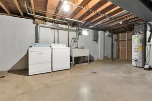 5704 Bradford Ave, Racine, WI 53406 - Photo 15