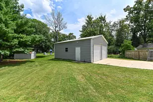 205 N 7th St, Delavan, WI 53115 - Photo 3