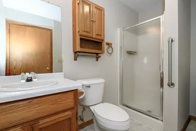 859  Quinlan Dr #A, Pewaukee, WI 53072 - Photo 17