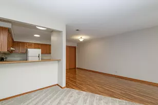 859 Quinlan Dr, Pewaukee, WI 53072 - Photo 11