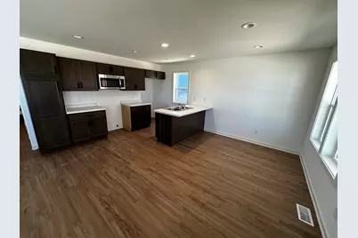 1052  Wipple Way, Sheboygan Falls, WI 53085 - Photo 3