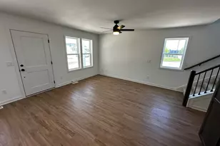 1052 Wipple Way, Sheboygan Falls, WI 53085 - Photo 7