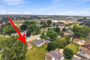 809 New York Ave, Oostburg, WI 53070 - Photo 25