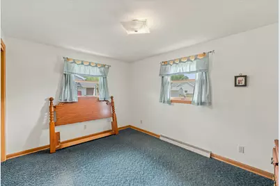 809  New York Ave, Oostburg, WI 53070 - Photo 13