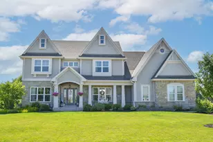 N66W15735 Fox Meadow Dr, Menomonee Falls, WI 53051 - Photo 1