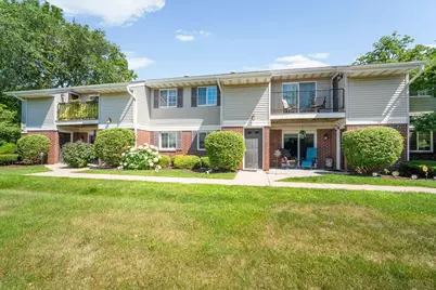 N110W17155  Ashbury Ln #6, Germantown, WI 53022 - Photo 1