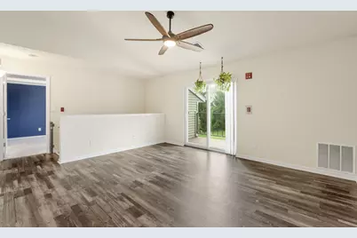 N110W17155  Ashbury Ln #6, Germantown, WI 53022 - Photo 3