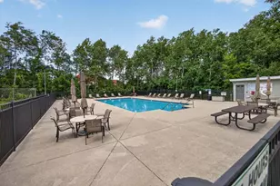 N110W17155 Ashbury Ln, Germantown, WI 53022 - Photo 21