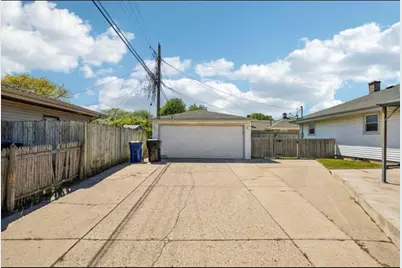 3940  Lasalle St, Racine, WI 53402 - Photo 25