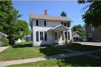 542 W Whitewater St, Whitewater, WI 53190 - Photo 1