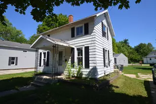 542 Whitewater St, Whitewater, WI 53190 - Photo 3