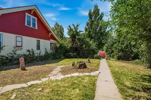 2118 S 68th St, West Allis, WI 53219 - Photo 27