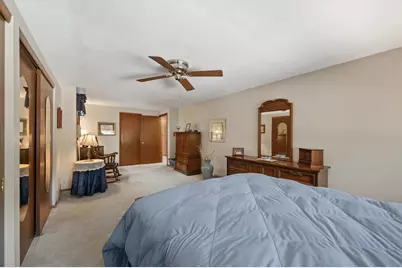 2205  Cottage Ct, Waukesha, WI 53188 - Photo 25