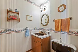 2205 Cottage Ct, Waukesha, WI 53188 - Photo 17