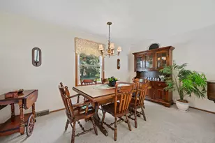 2205 Cottage Ct, Waukesha, WI 53188 - Photo 11