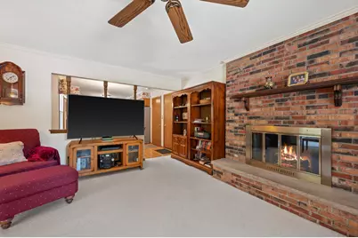 2205  Cottage Ct, Waukesha, WI 53188 - Photo 19