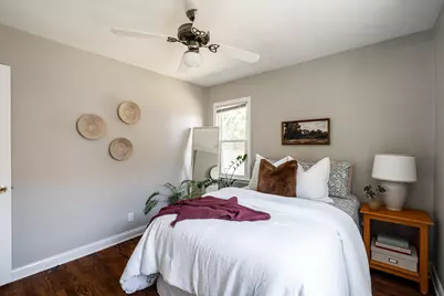 9420 W Saint Paul Ave, Milwaukee, WI 53226 - Photo 23