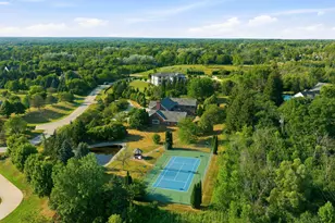 9010 N Upper River Ct, River Hills, WI 53217 - Photo 13