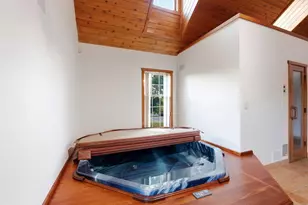 9010 N Upper River Ct, River Hills, WI 53217 - Photo 67