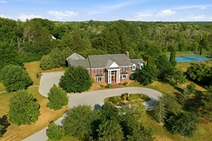 9010 N Upper River Ct, River Hills, WI 53217 - Photo 9
