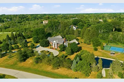 9010 N Upper River Ct, River Hills, WI 53217 - Photo 11