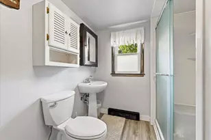 1416 W Washington Ave, Cleveland, WI 53015 - Photo 13