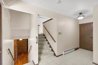 14614 W Woodland Dr, New Berlin, WI 53151 - Photo 11