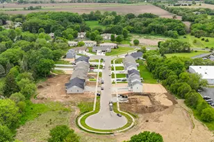 1576 Meadowview Ct, Whitewater, WI 53190 - Photo 3