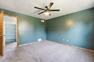 1429 W Homestead Trail, Mequon, WI 53092 - Photo 13