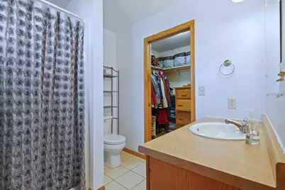 1041  Kristy Ln, Onalaska, WI 54650 - Photo 11