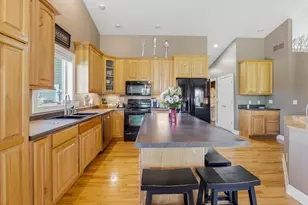 N5940 E Neda Rd, Hubbard, WI 53035 - Photo 5