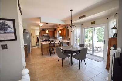 412 E Grant St, Elkhorn, WI 53121 - Photo 9